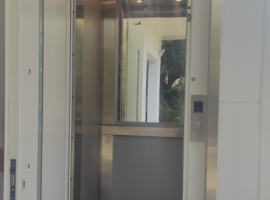 Σιδηροκατασκευή Φρεατίου και Υδραυλικός ανελκυστήρας KLEEMANN σε Πολυκατοικία στην Πεύκη