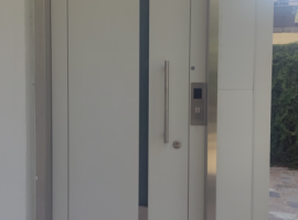 Σιδηροκατασκευή Φρεατίου και Υδραυλικός ανελκυστήρας KLEEMANN σε Πολυκατοικία στην Πεύκη