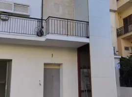 Σιδηροκατασκευή Φρεατίου και Υδραυλικός ανελκυστήρας KLEEMANN σε Πολυκατοικία στην Πεύκη